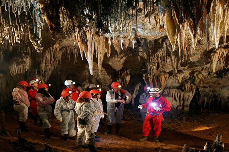 visitar as grutas de soplao