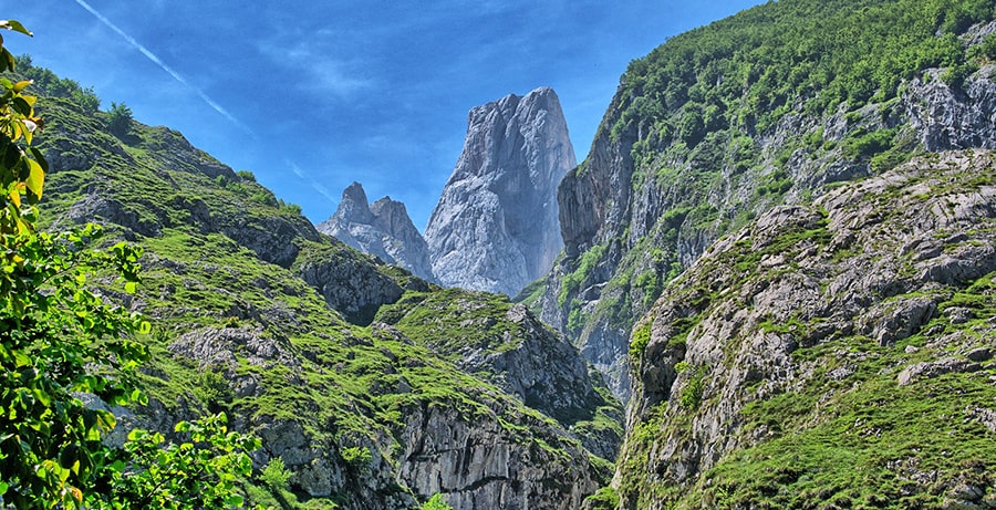 El parque nacional de los picos de europa: aventura y naturaleza