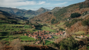 Turismo histórico rutas medievales en cantabria